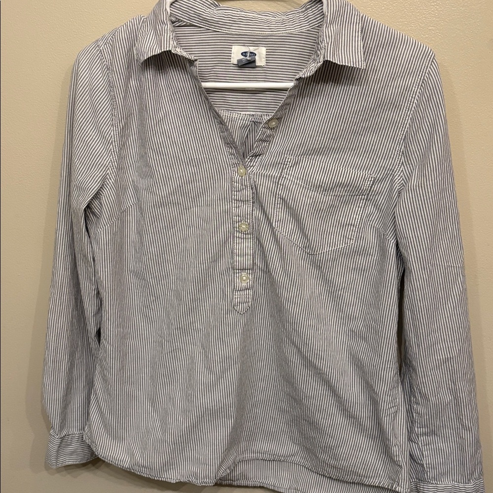 Old Navy Gray Striped Shirt